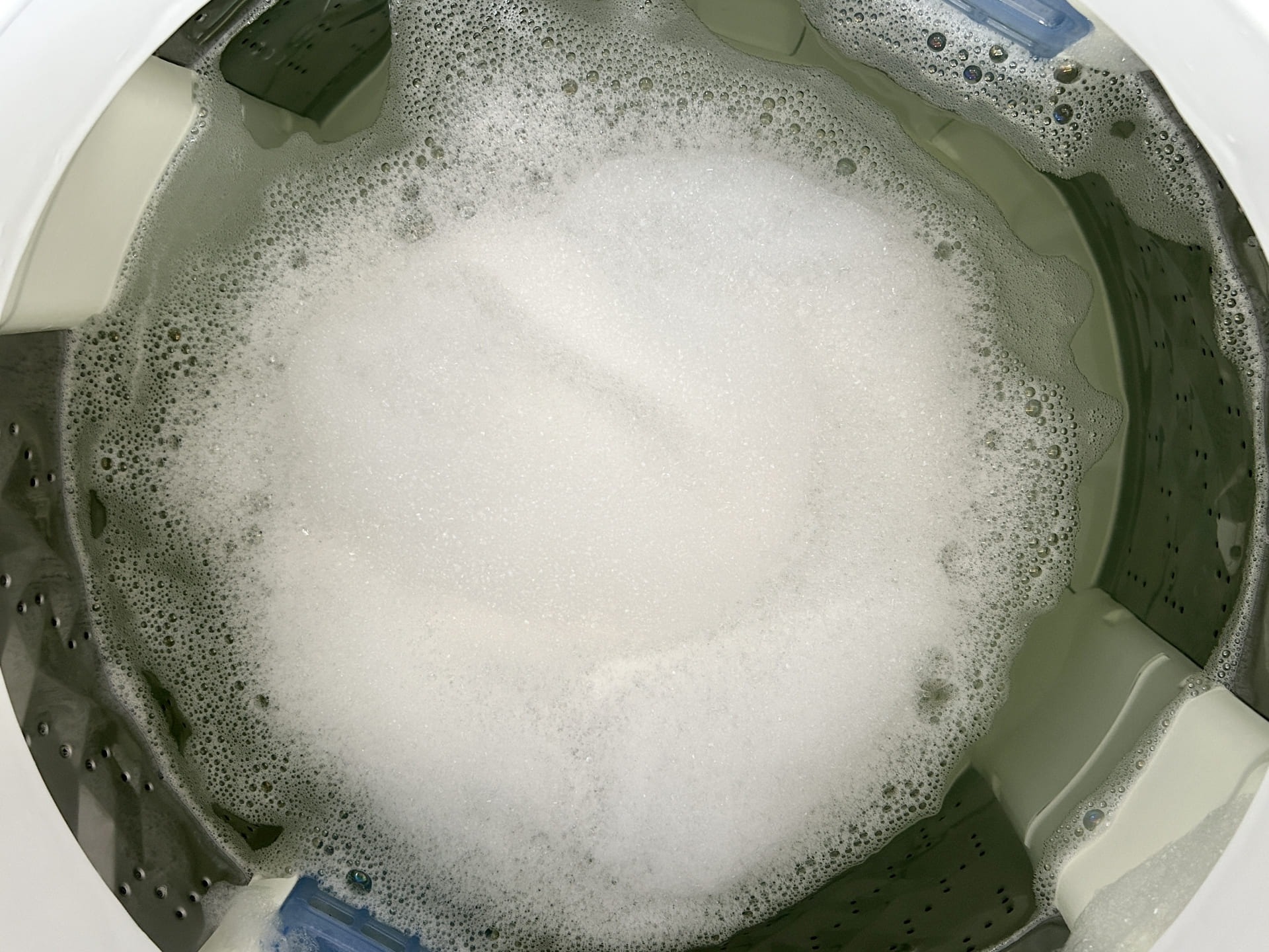 洗濯機の掃除方法を完全網羅！縦型・ドラム式別のカビ対策と注意点